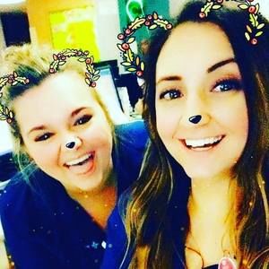 Meet your Posher, Brittney